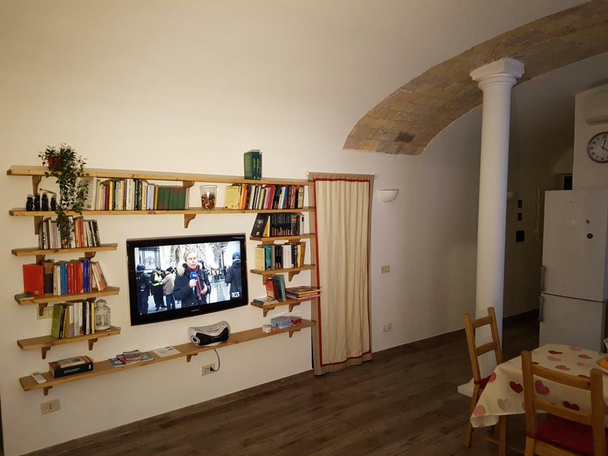 La Casa Di Fabio Apartment โรม ภายนอก รูปภาพ